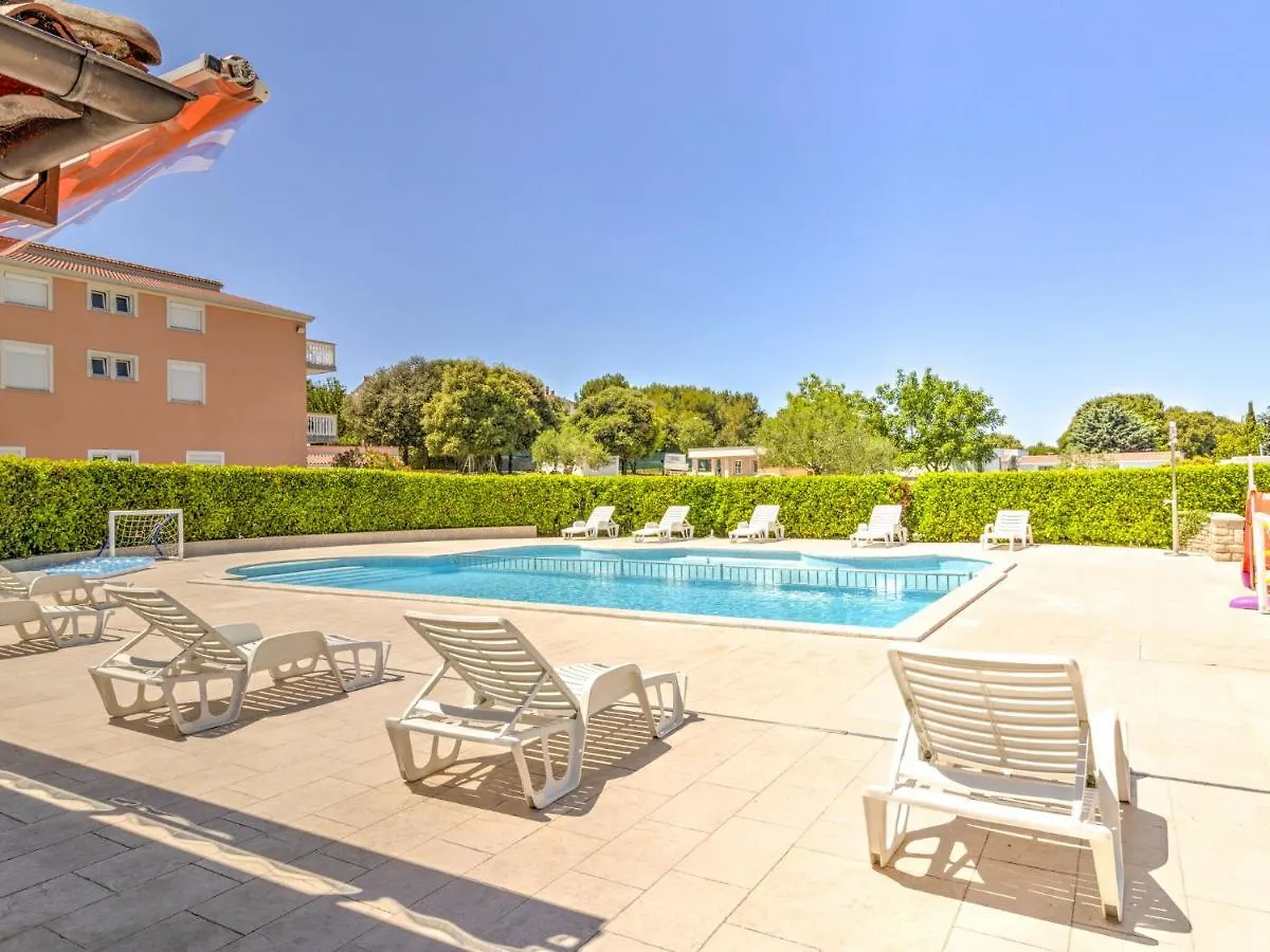 Magnificent Mobile Home In Banjole With Swimming Pool 0*,  Croatia